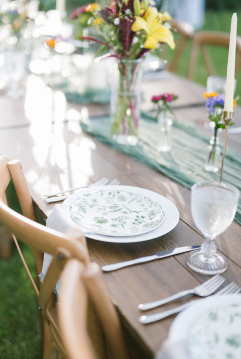 Ruscus Floral Plates