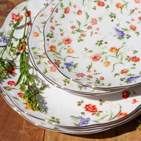 The Wildflower Plates